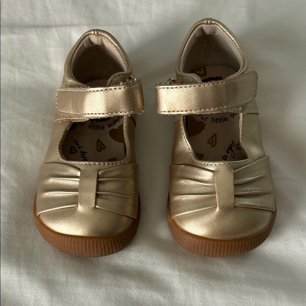 Livie & Luca PIEGA Mary Jane (First Walker) Size 3 Gold Champagne Toddler